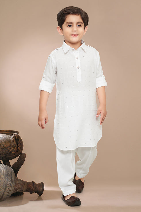 Momento Fashions Boys White Cotton Kurta Pajama Set