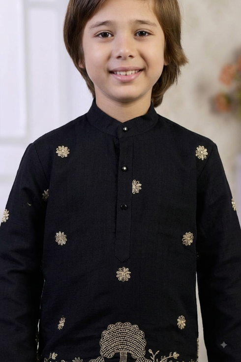 Black Traditional Wear | 100% Cotton | Momento Fashions